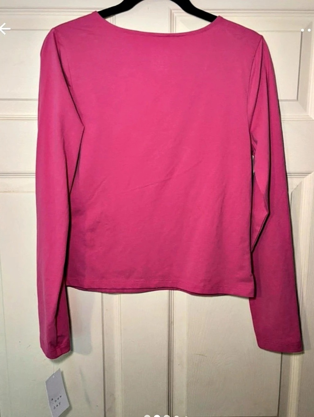 NWT-New Day Long Sleeve V-Neck Top in Pink/Fuchsia - Picture 2 of 5